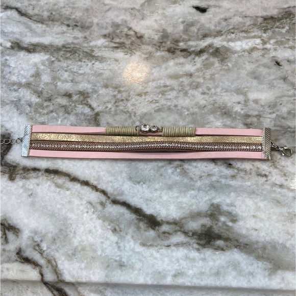 Leather jewelry bracelets & choker - Picture 4 of 5